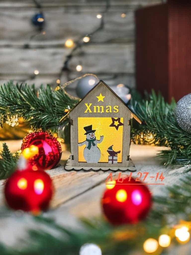 елочная игрушка домик,елочная игрушка домик с подсветкой,новогодние деревянные домики,новогодние домики с подсветкой,домик новогодний