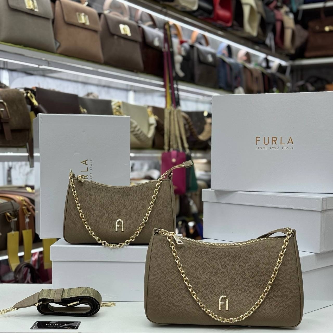женская сумка furla,сумка люкс,сумка furla,сумка,брендовая женская сумка