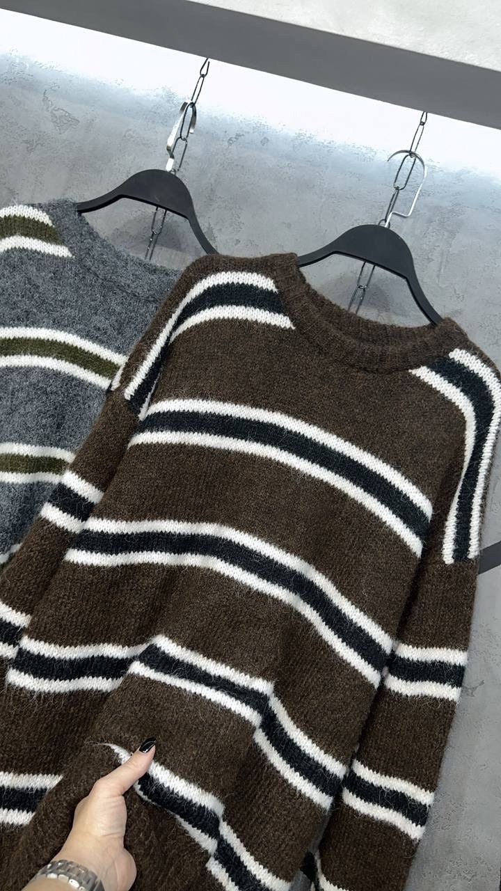 свитер в полоску,свитер,полосатый свитер,вязаный свитер в полоску,джемпер для женщин