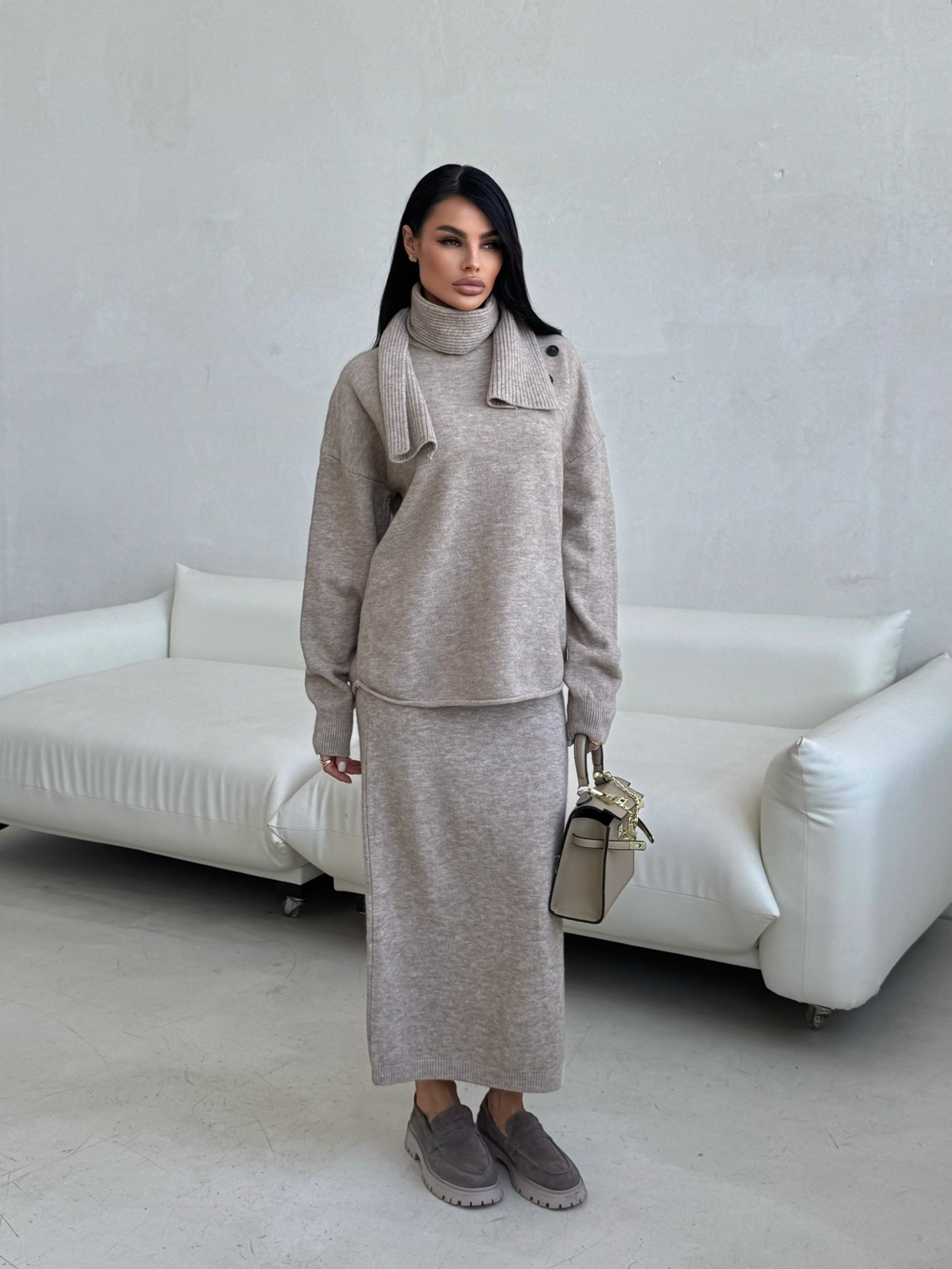 костюм с юбкой трикотажный теплый,трикотажный вязаный костюм с юбкой,трикотажные костюмы с юбкой,вязаный костюм с юбкой теплый,вязаный костюм с юбкой