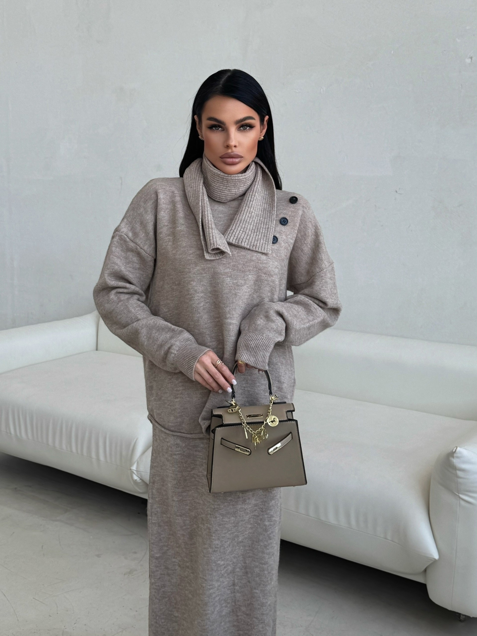 костюм с юбкой трикотажный теплый,трикотажный вязаный костюм с юбкой,трикотажные костюмы с юбкой,вязаный костюм с юбкой теплый,вязаный костюм с юбкой