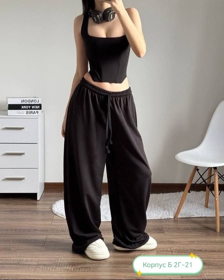 широкие спортивные штаны,широкие штаны,широкие брюки,серые широкие спортивные штаны,брюки свободные