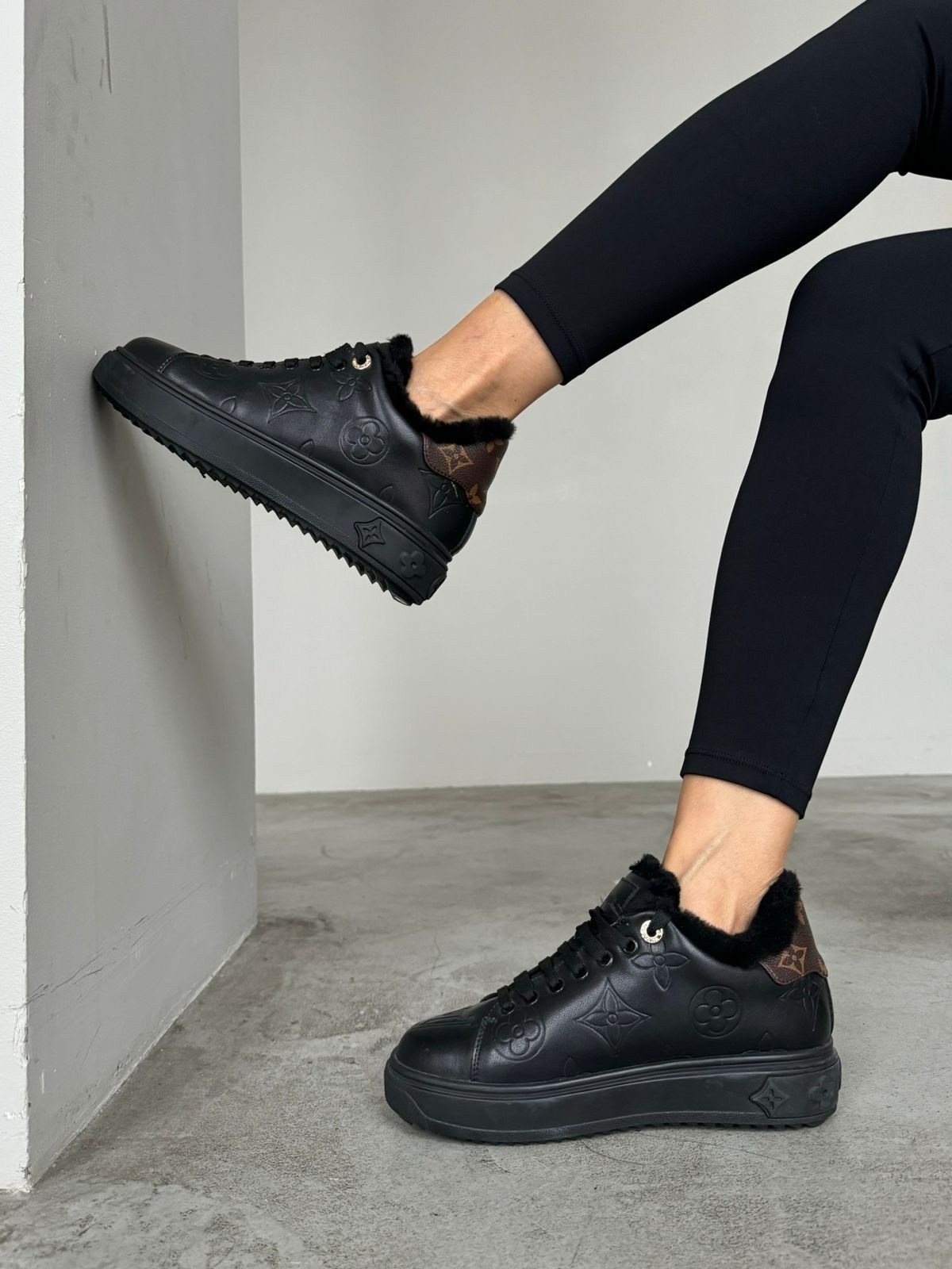 кроссовки женскиe,кроссовки женские зимние,,кроссовки белые женские,зимняя женская