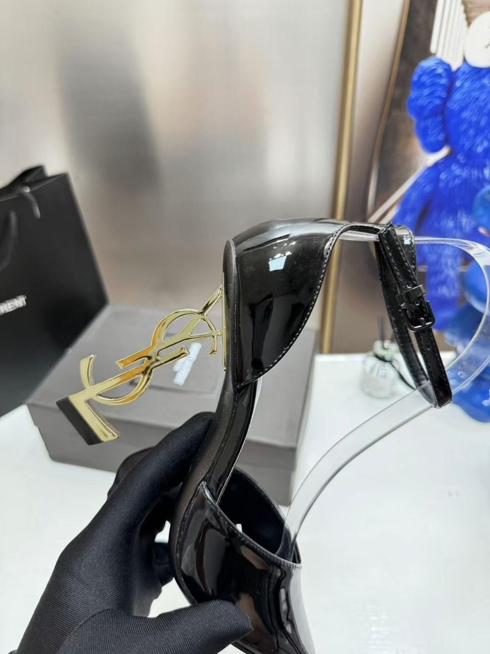 saint laurent туфли,босоножки yves saint laurent,saint laurent босоножки,,каблуки ив сен лоран