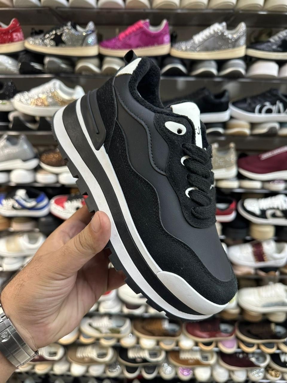 кроссовки женские liu jo,,кроссовки женскиe,кроссовки liu jo,бежевые кроссовки