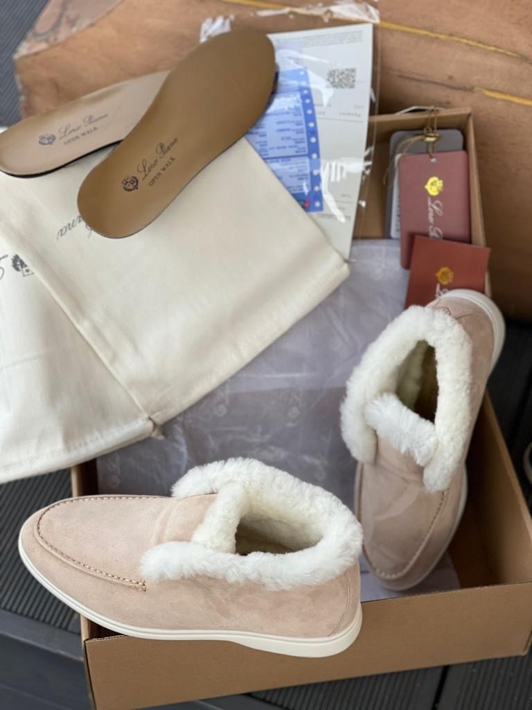 лоферы замшевые loro piana,loro piana лоферы женские,лоферы loro piana,лоферы loro piana зимние,ботинки loro piana