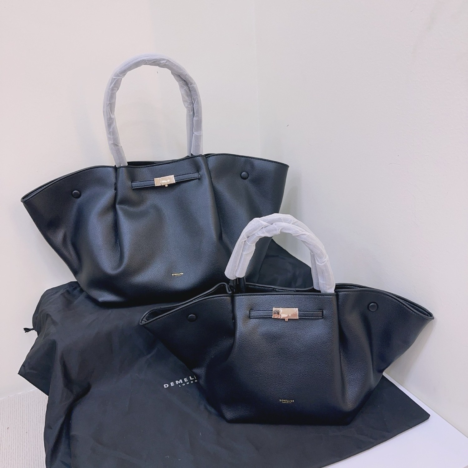 женская сумка на плечо черная,сумка женская,сумки,женская сумка на плечо,demellier сумки