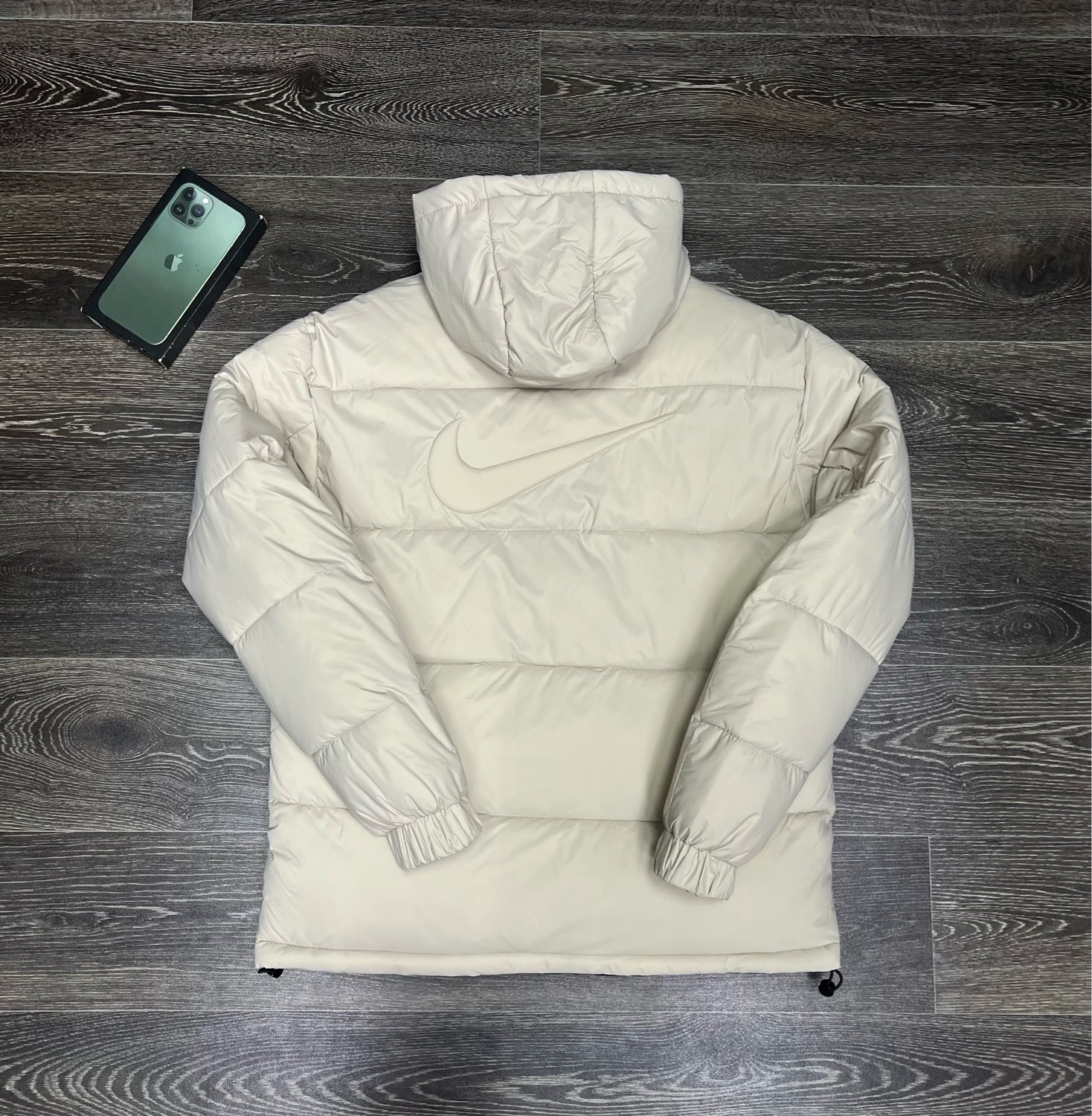 демисезонная куртка,куртка,куртка повседневная,ветровка,легкая куртка