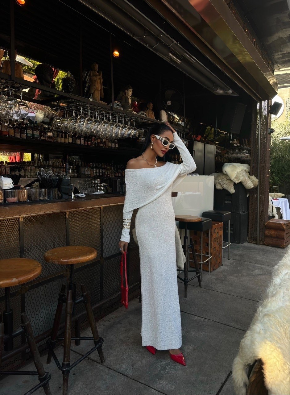 платье премиум,трикотажное платье с открытыми плечами,платье стильное,вязаное длинное платье,платье в стиле