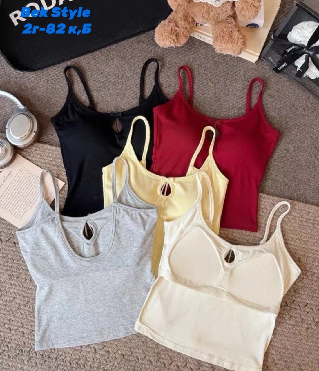 женский топ на бретельках,топ на бретельках,топ женский,женская майка,топ майка