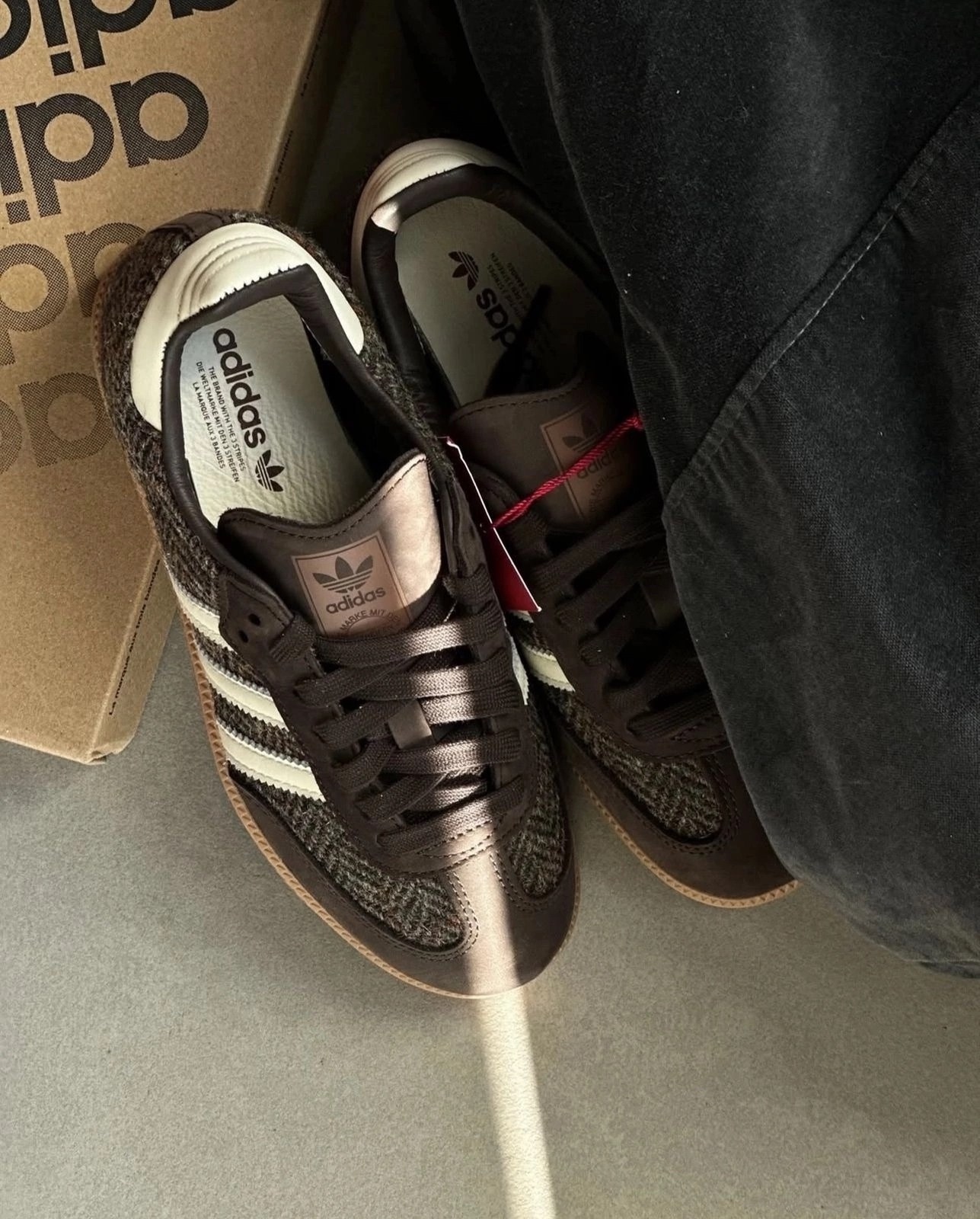 кроссовки adidas samba,кроссовки adidas spezial,adidas handball spezial black,adidas originals кроссовки samba og h04941,