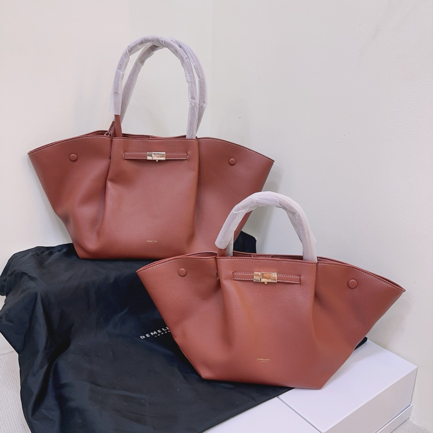 женская сумка на плечо черная,сумка женская,сумки,женская сумка на плечо,demellier сумки