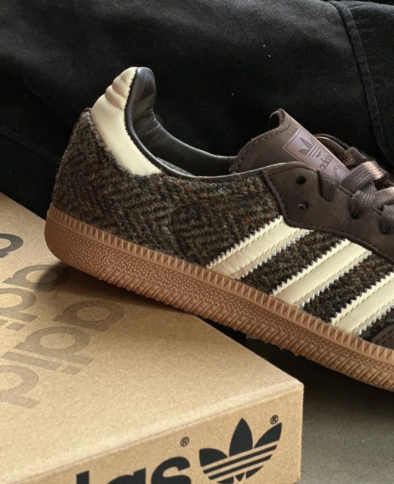 кроссовки adidas samba,кроссовки adidas spezial,adidas handball spezial black,adidas originals кроссовки samba og h04941,