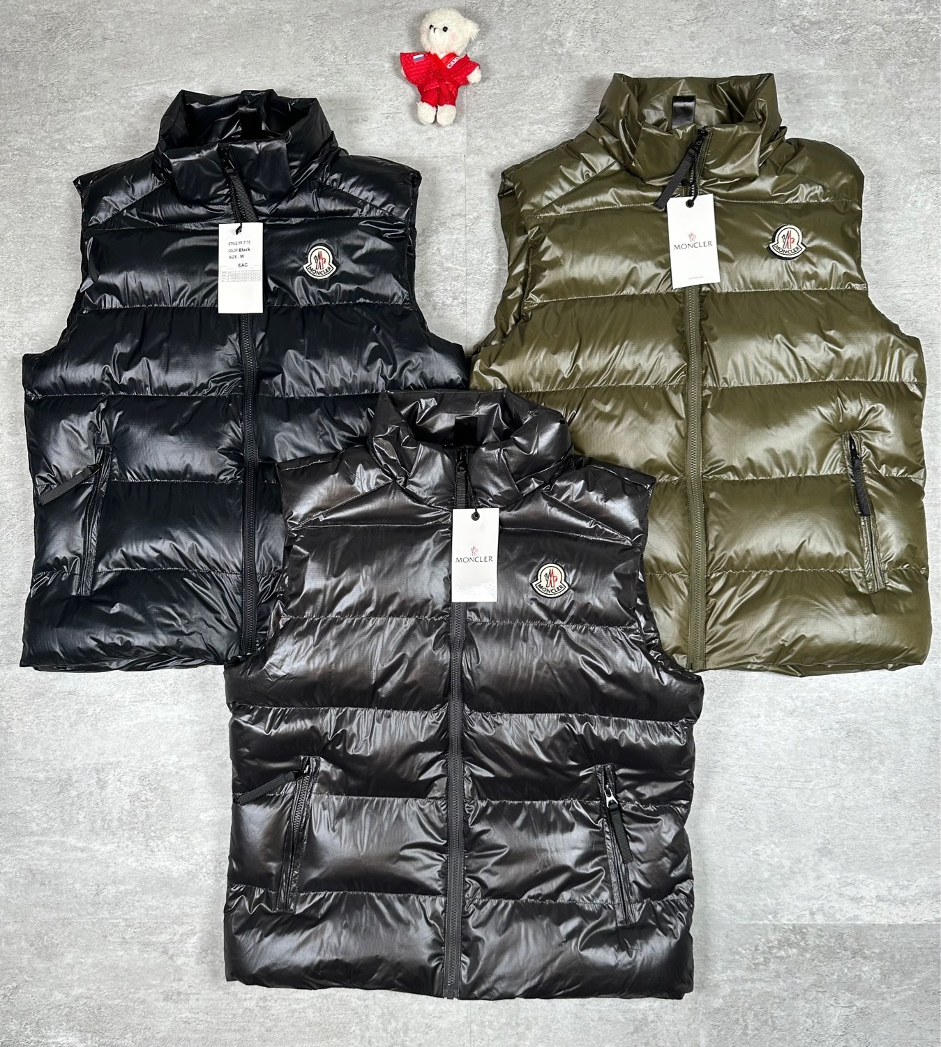 жилетка монклер оригинал,жилет монклер,жилетка moncler мужская,жилет moncler,жилетка moncler