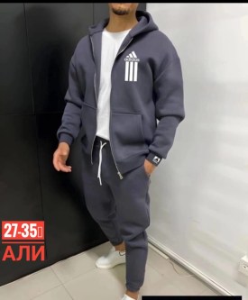 Костюм