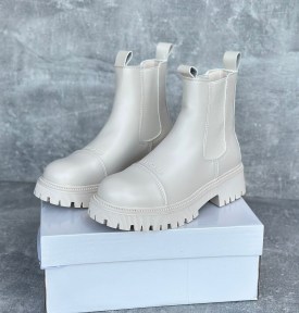 Ботинки