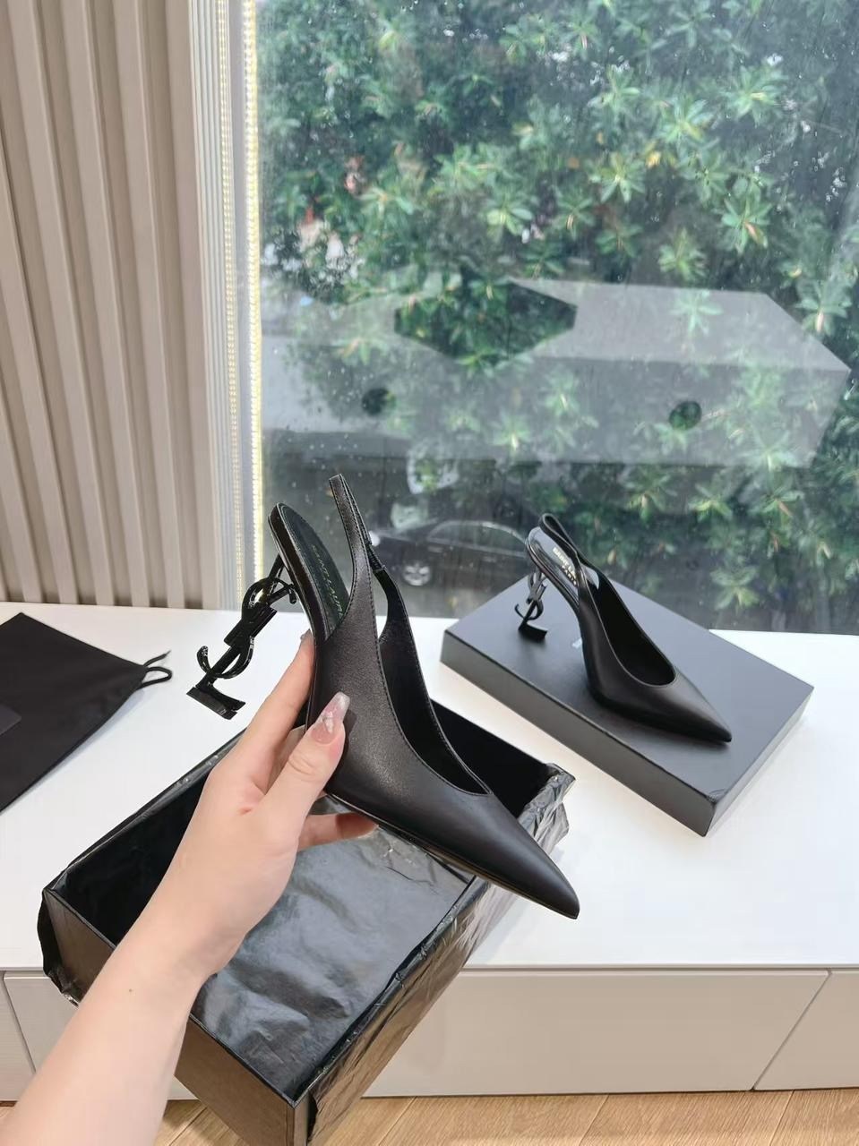 saint laurent туфли,,босоножки saint laurent,босоножки на каблуках,туфли лодочки женские