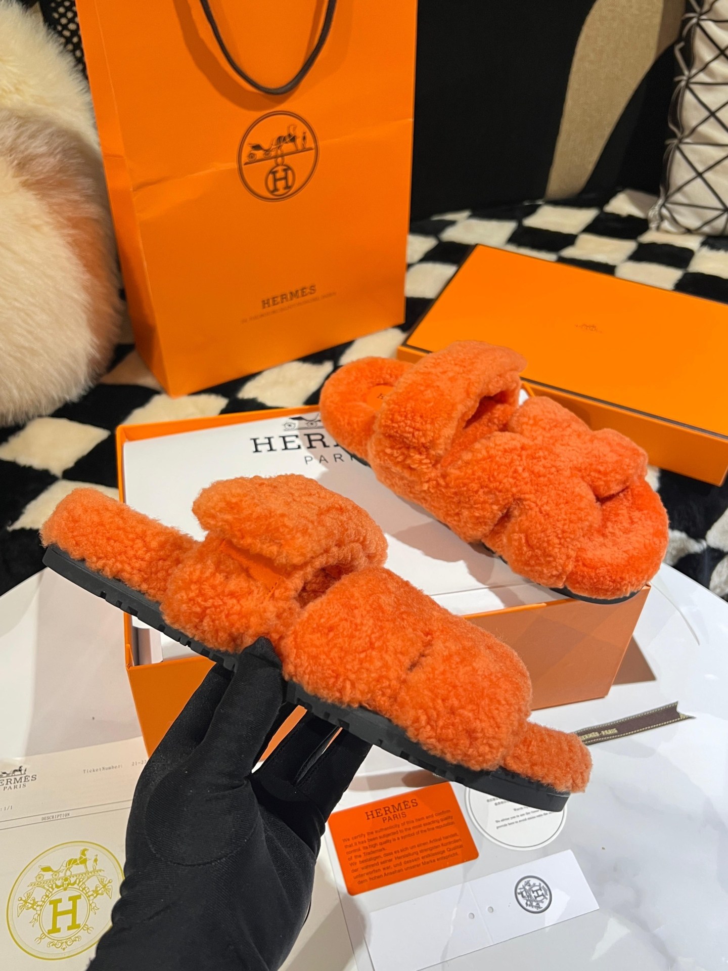 тапочки hermes,гермес тапочки оранжевые,тапочки эрмес,тапки hermes,тапочки hermes женские