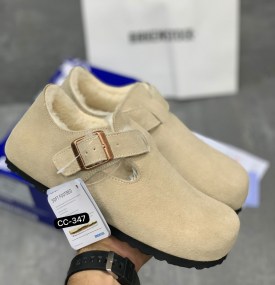 Кроссовки