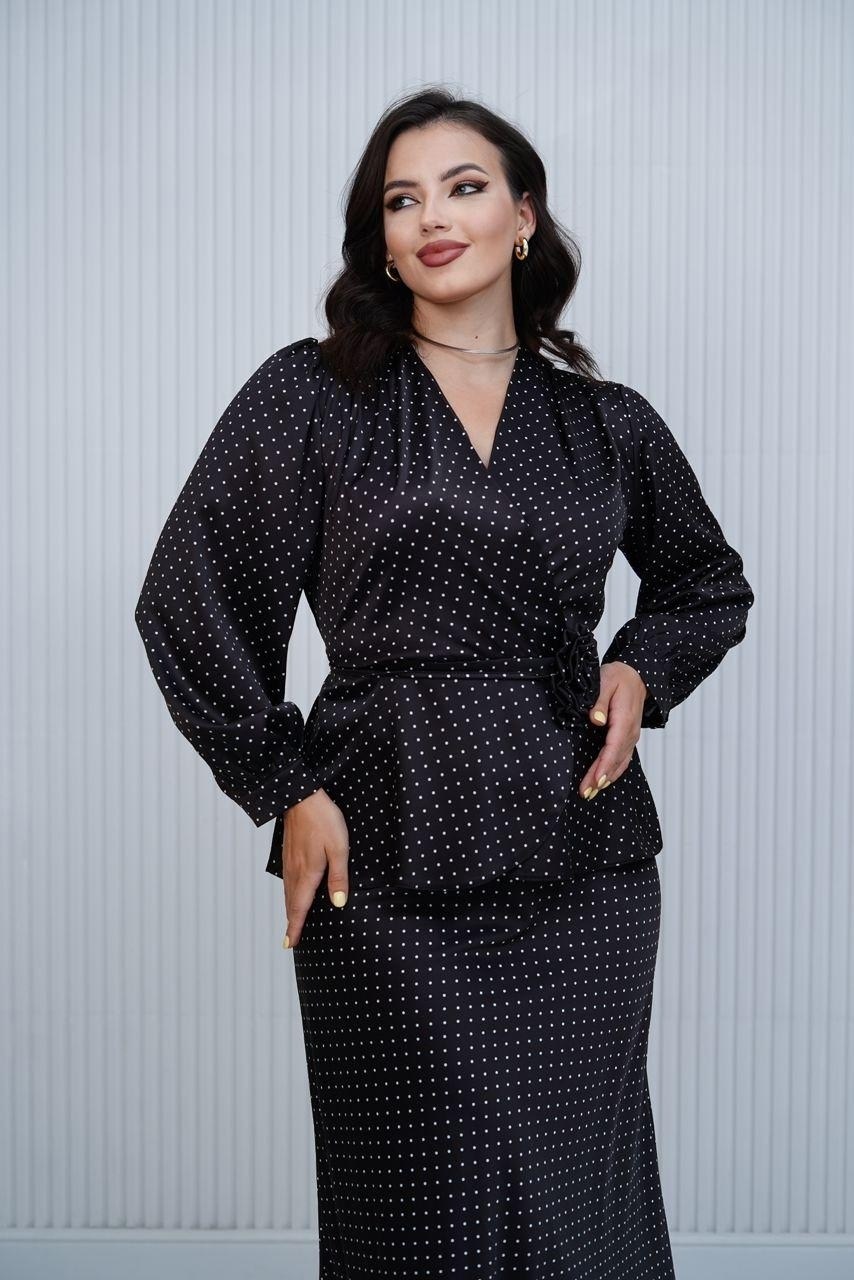 фасон блузки,костюмы брючный,женская блуза,платье нарядное,блузка нарядная