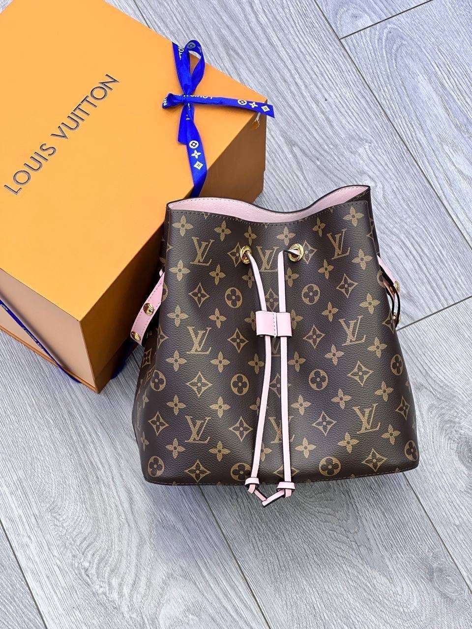 louis vuitton monogram,cумка louis vuitton,луи виттон сумка,женская сумка louis vuitton,сумочка луи виттон