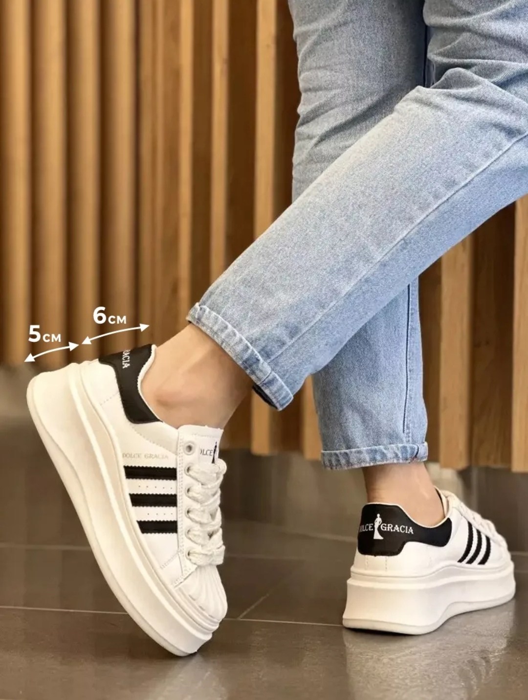 ,кроссовки женскиe,обуви, женская,кроссовки модные