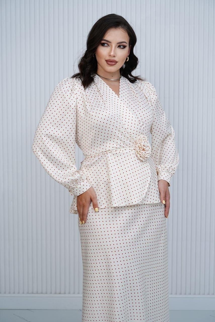 фасон блузки,костюмы брючный,женская блуза,платье нарядное,блузка нарядная