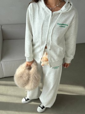 Костюм