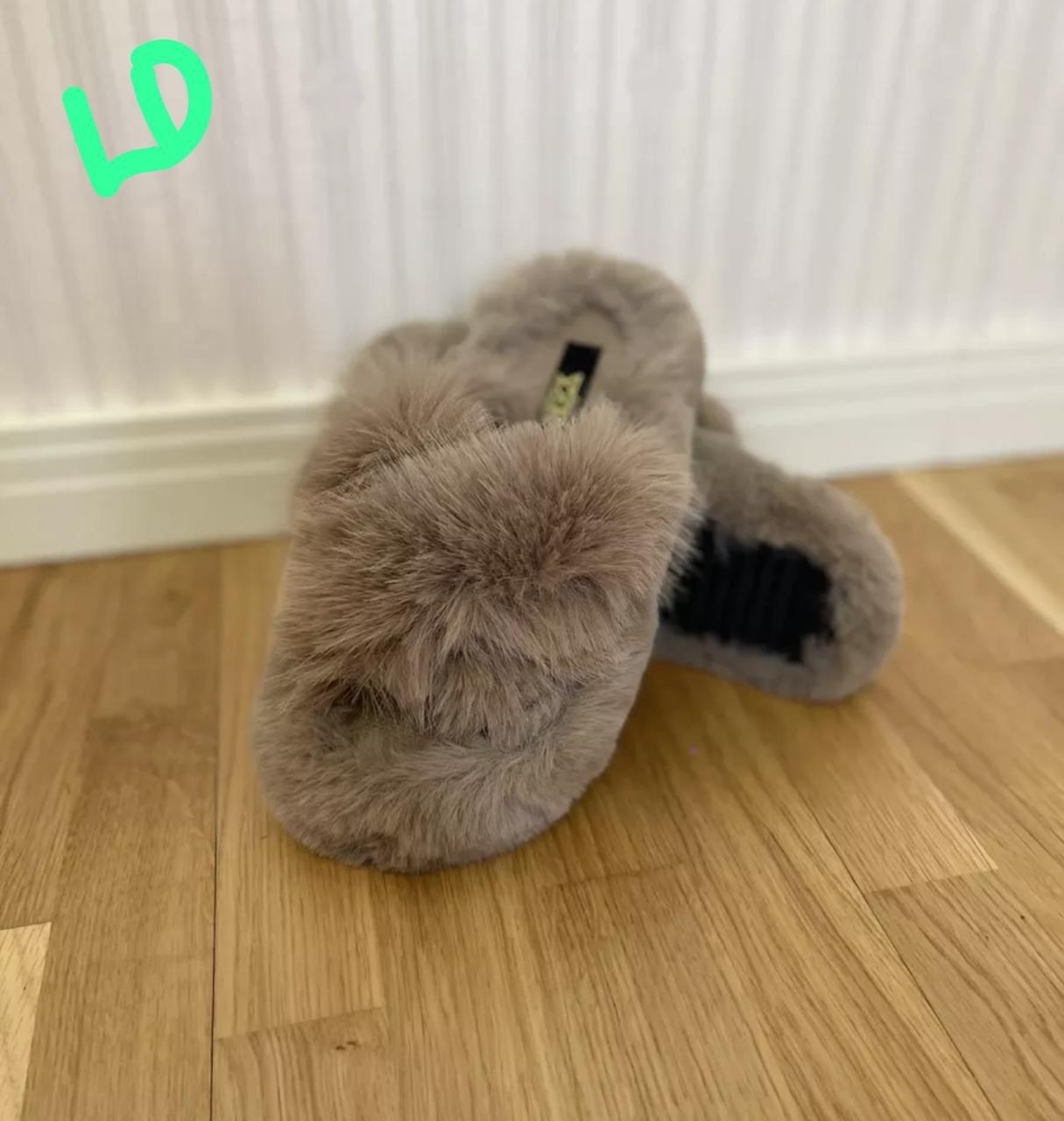 тапочки из искусственного меха,домашние тапочки,женские домашние тапочки,тапочки меховые,тапочки домашние пушистые