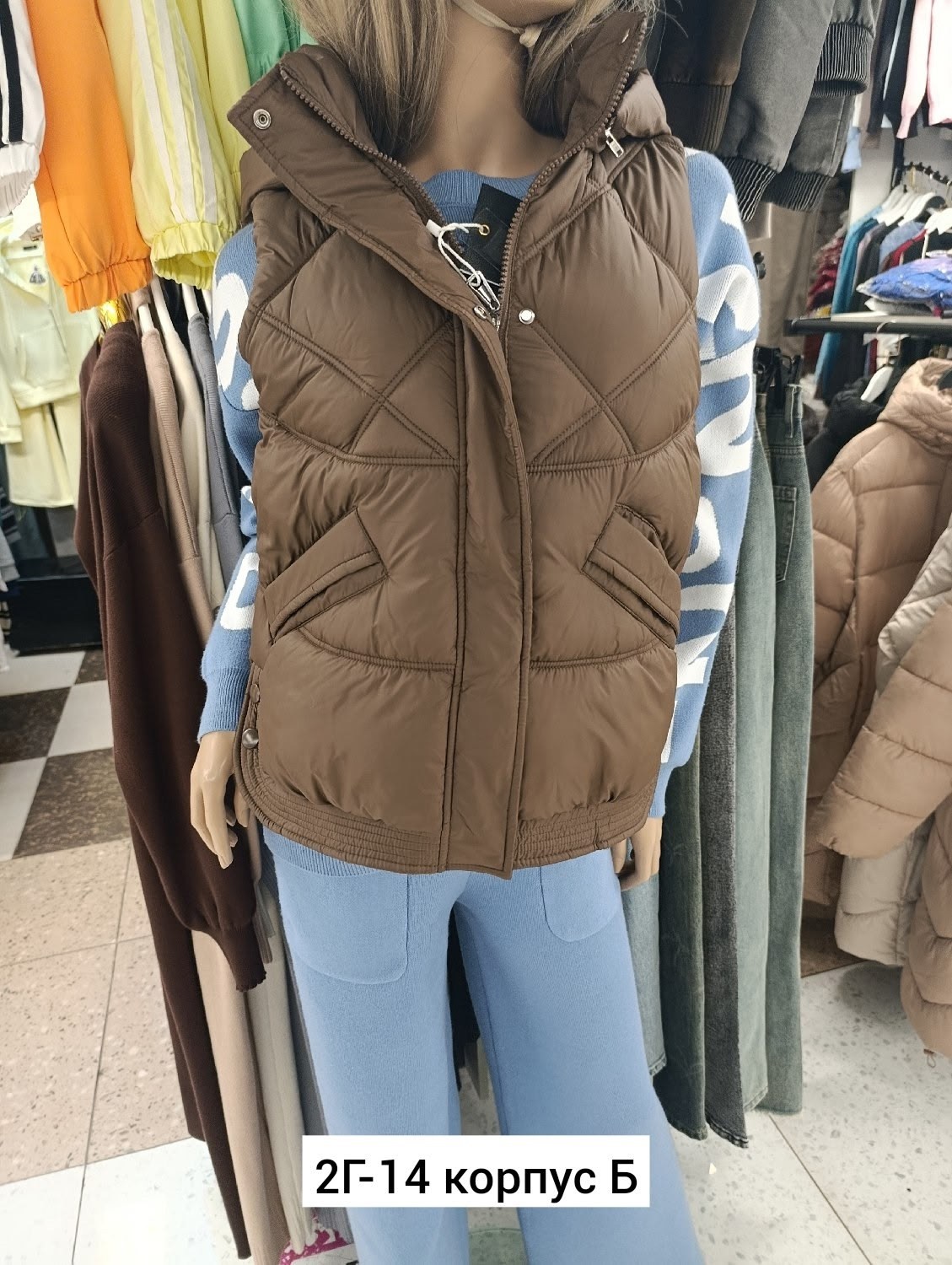 жилетка женская,женский жилет,жилет теплый,жилет,жилетка