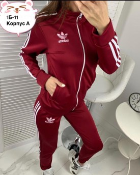 Костюм