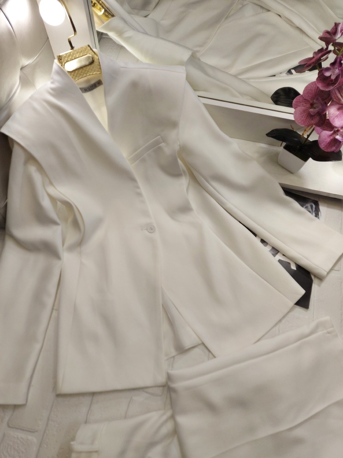 костюм брючный женский деловой,костюм брючный женский классический офисный,женский брючный костюм,деловой брючной костюм,костюмы брючные