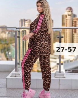 Костюм
