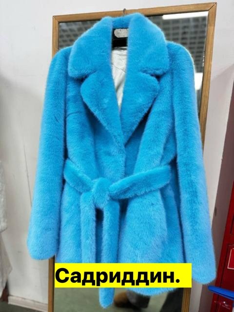 шуба искусственная,шуба барбара алвиси,голубая шуба,женская шуба,шубка