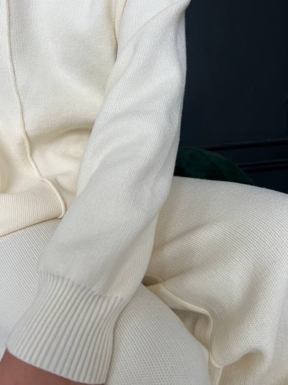 костюм белый,костюм брючный трикотажный,костюм молочный,брючные женские костюмы,костюм брючный кашемировый