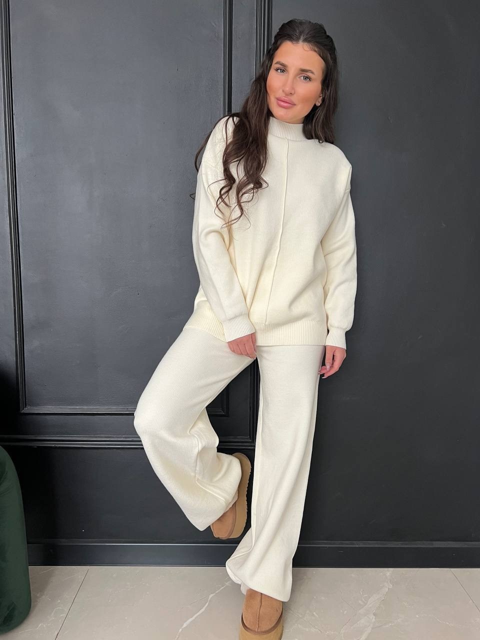 костюм белый,костюм брючный трикотажный,костюм молочный,брючные женские костюмы,костюм брючный кашемировый