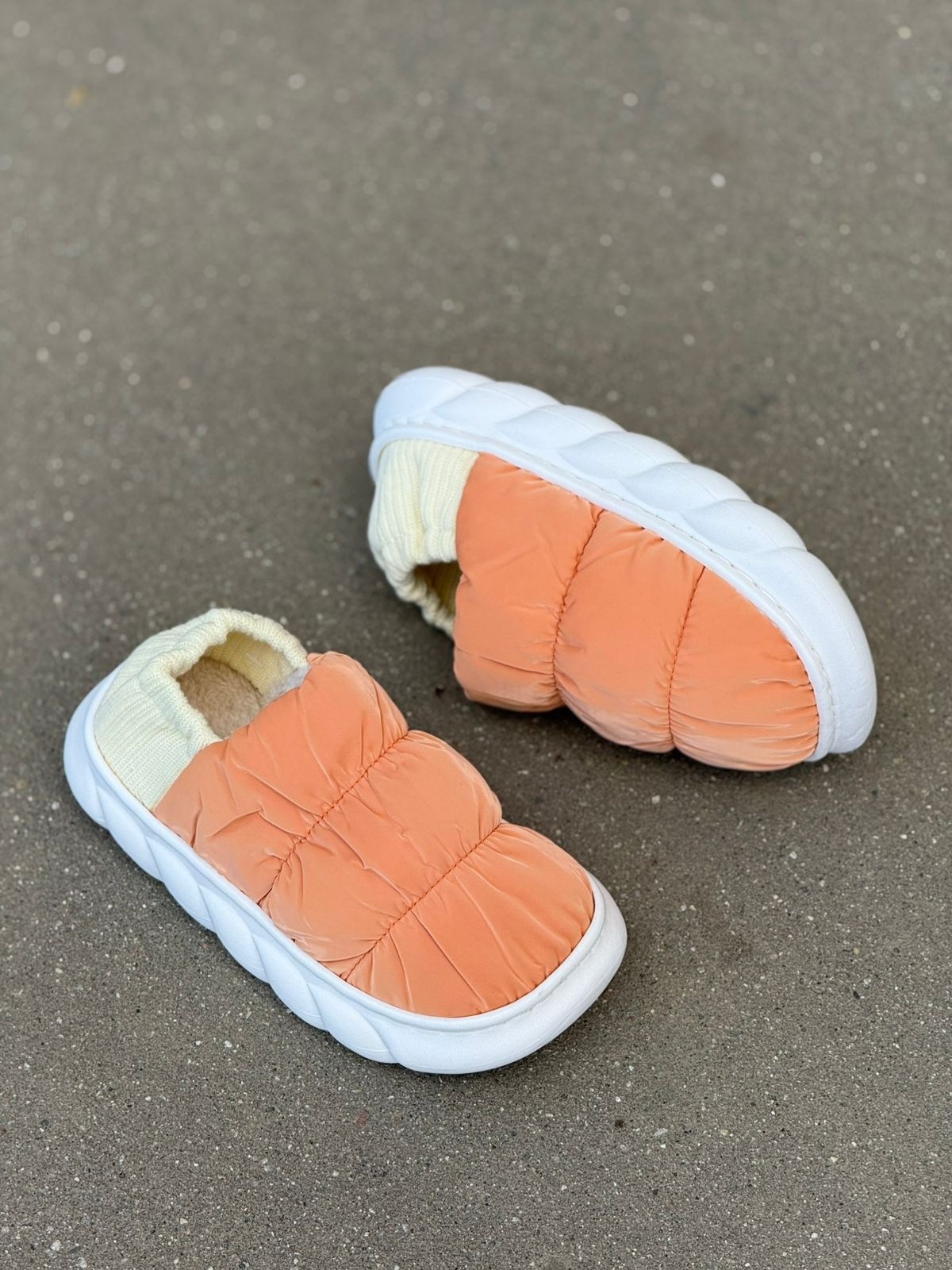 тапочки теплые,зимние тапочки,,домашние тапочки,теплые домашние тапочки