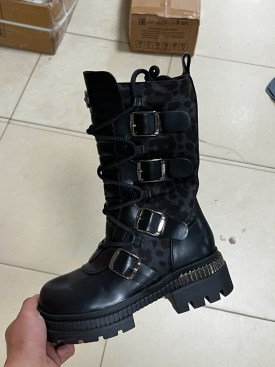 Ботинки