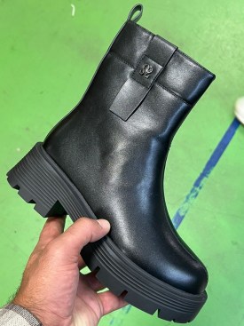 Ботинки