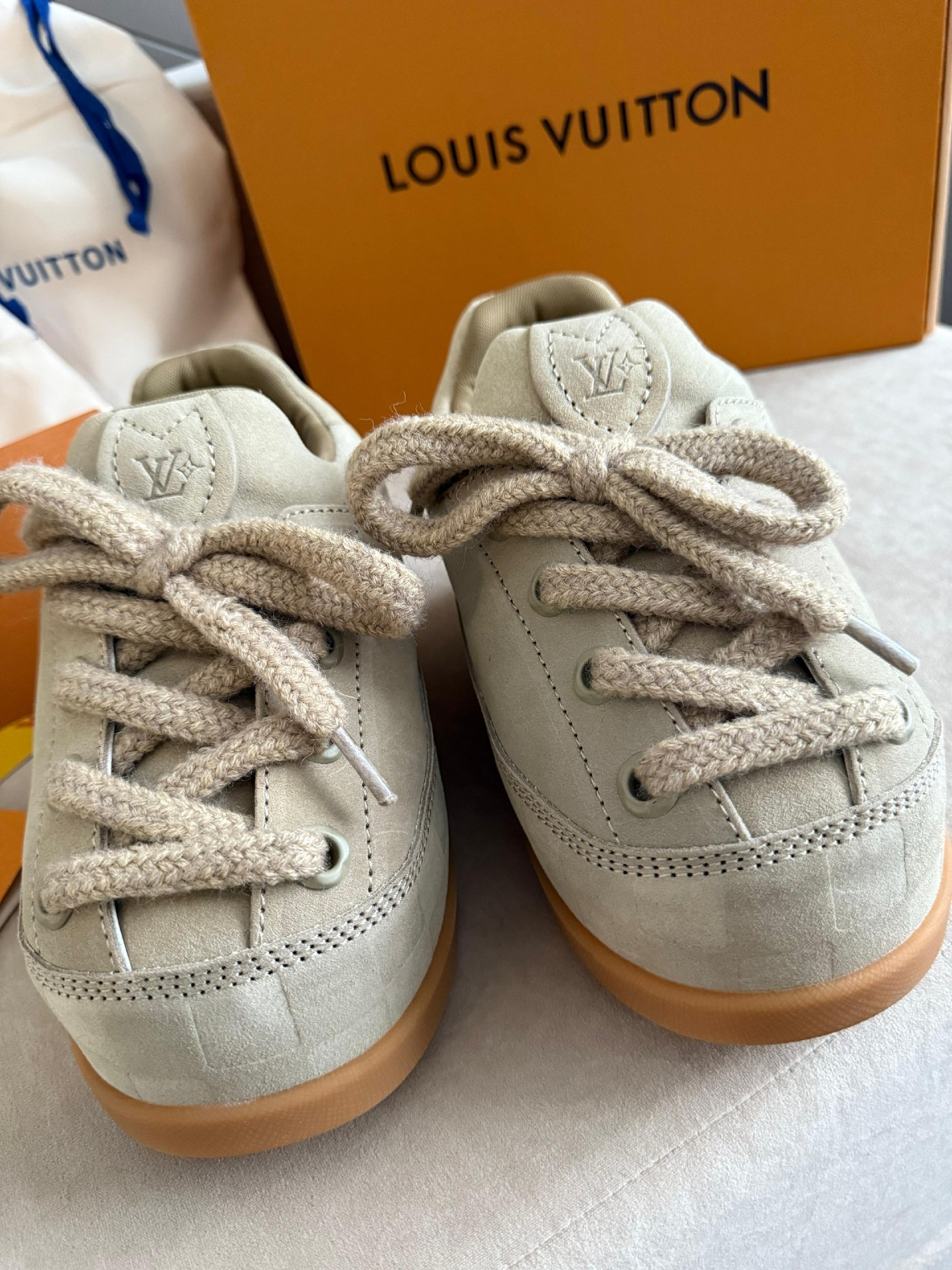 кроссовки женские louis vuitton,louis vuitton кроссовки,кеды louis vuitton,,зимние кроссовки louis vuitton