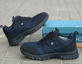 Кроссовки