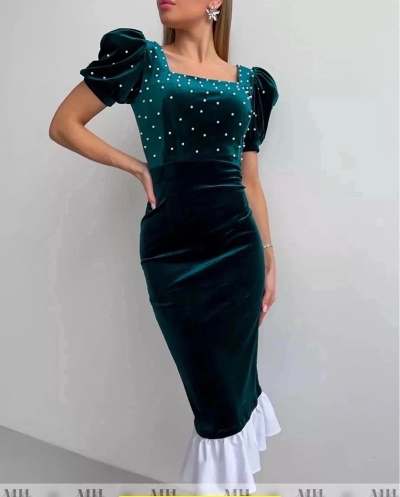 корсетное бархатное платье,платье с открытыми плечам,платье из королевского велюра,платье нарядное вечернее,платье велюр