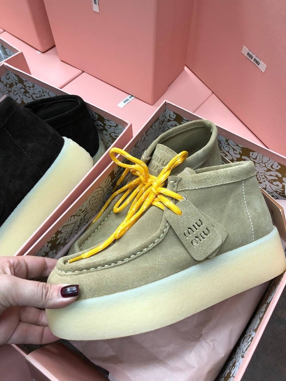 ,miu miu ботинки,ботинки женские,замшевые ботинки,женский