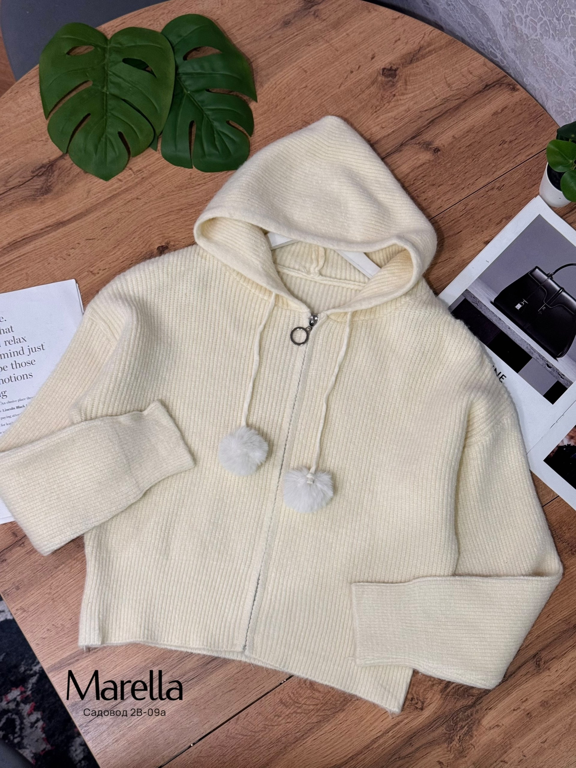 женский свитер с капюшоном,вязаный кардиган с капюшоном,кардиган женский с капюшоном,свитера с капюшоном,кофта женская