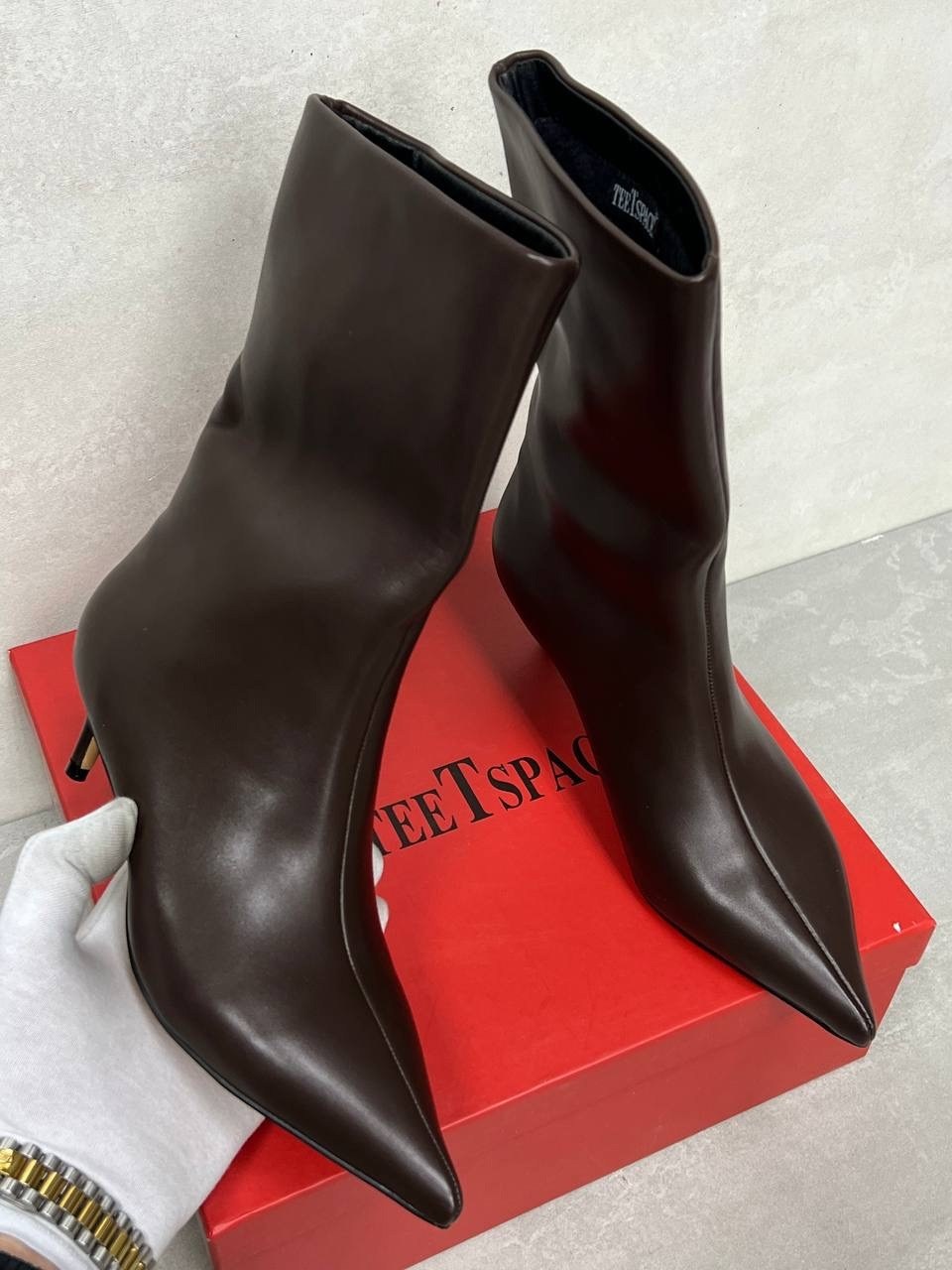ботильоны женские,женские ботильоны с острым носком,модные ботильоны,короткие сапоги,кожаные сапоги