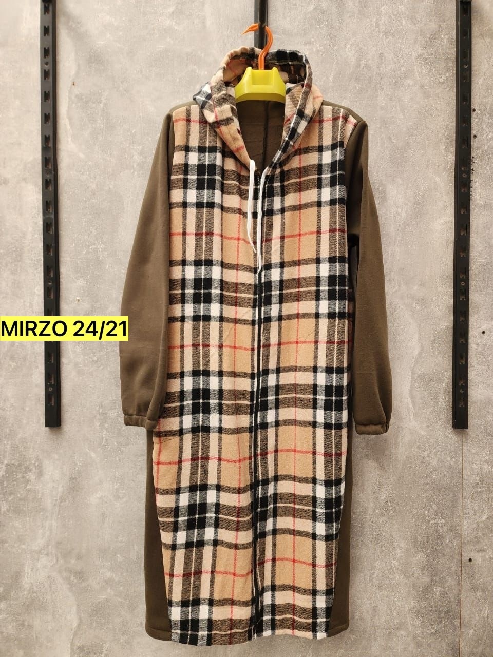 пальто комбинированное,удлиненное пальто,пальто женские,пальто с капюшоном,пальто