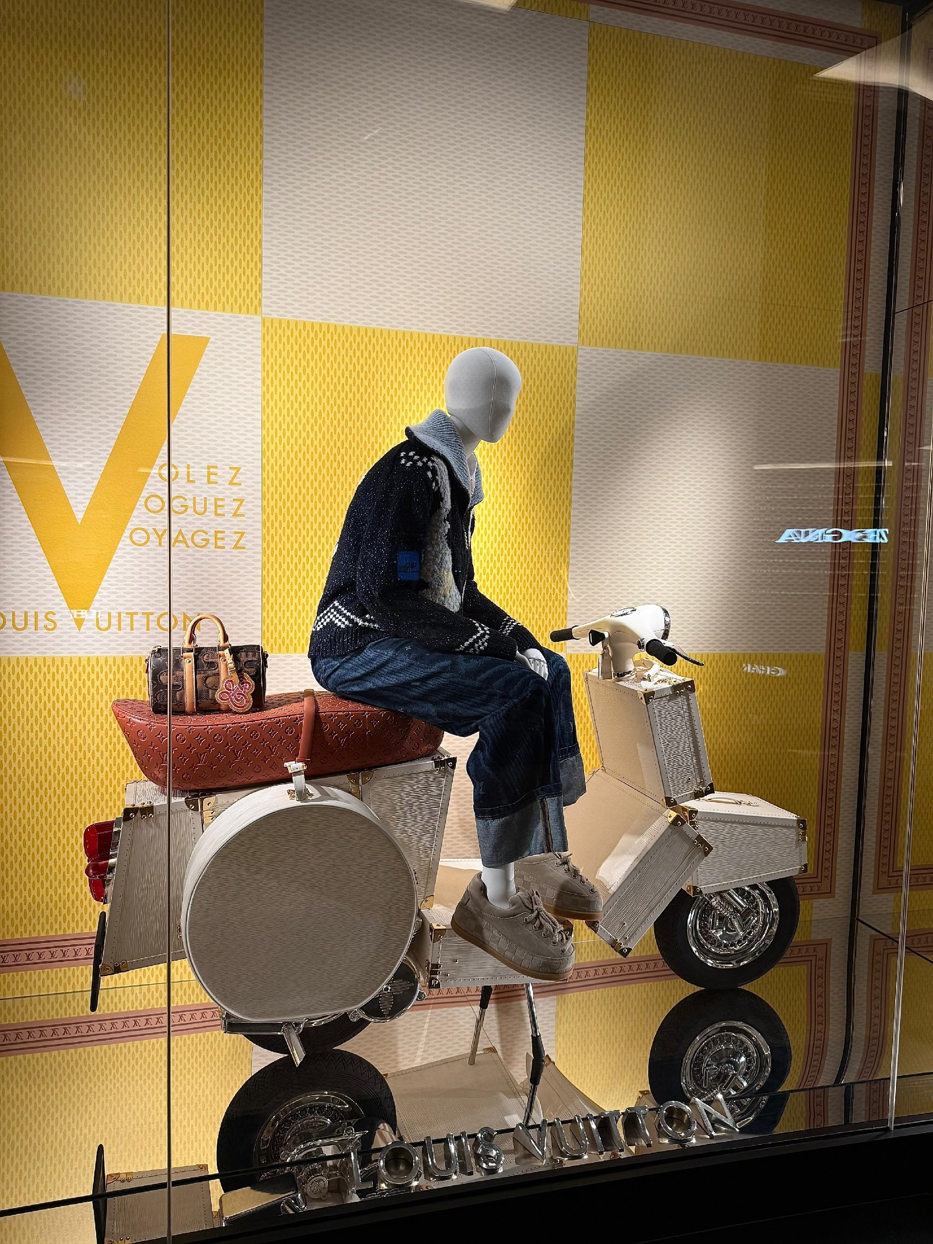 кроссовки женские louis vuitton,louis vuitton кроссовки,кеды louis vuitton,,зимние кроссовки louis vuitton