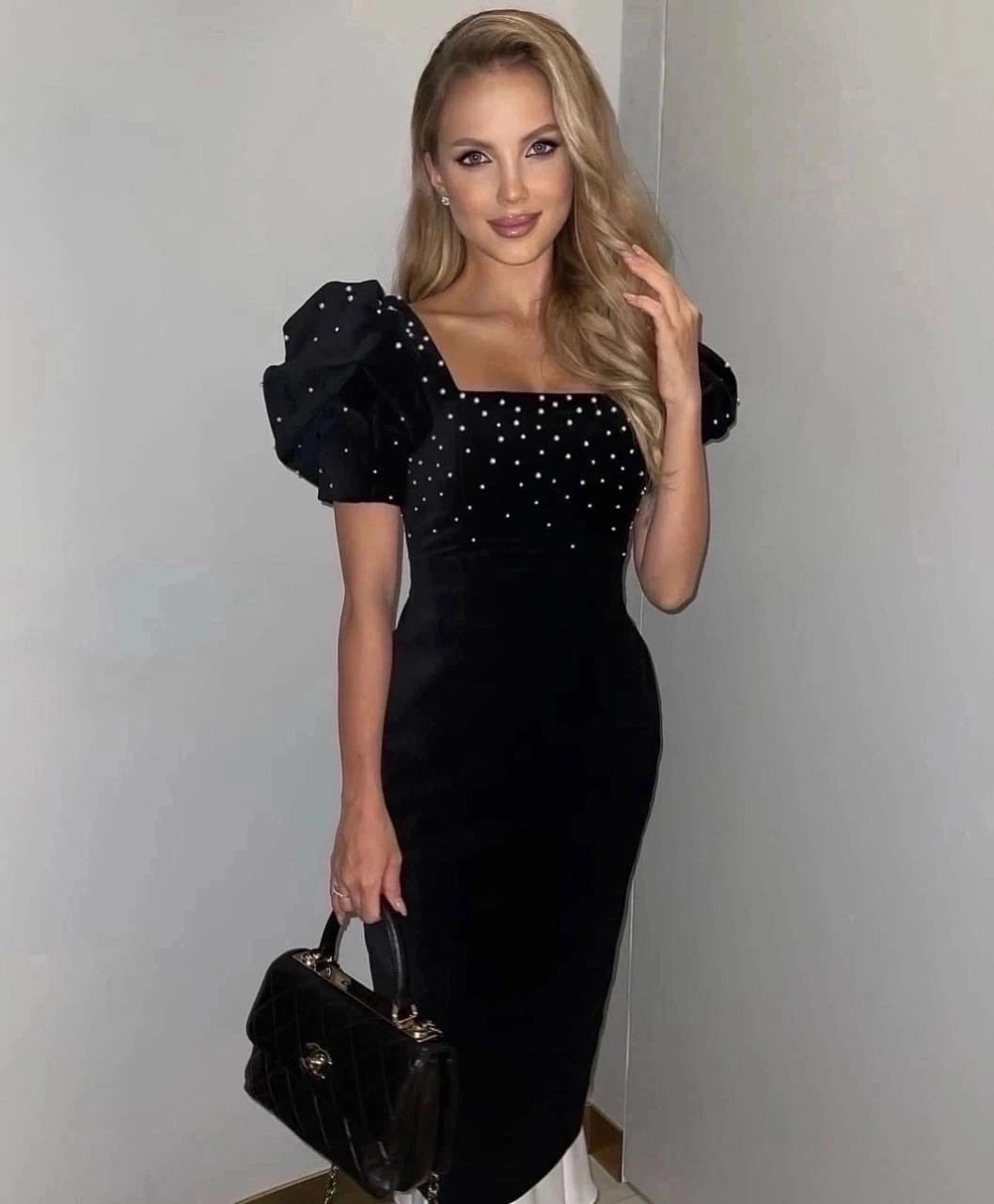 корсетное бархатное платье,платье с открытыми плечам,платье из королевского велюра,платье нарядное вечернее,платье велюр