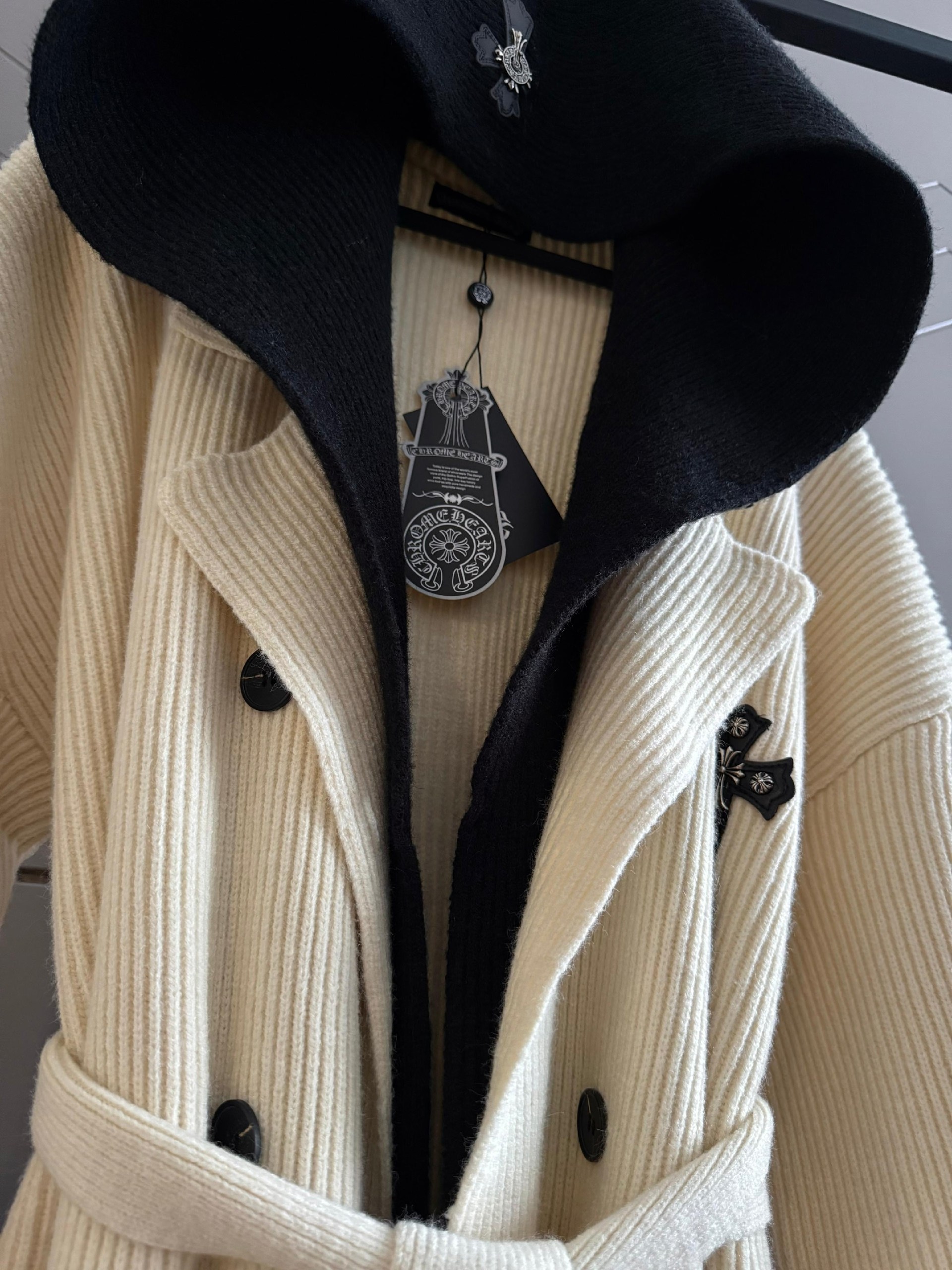 длинный вязаный кардиган,женский длинный вязаный кардиган с капюшоном,кардиган вязаное,стильное пальто,удлиненный кардиган