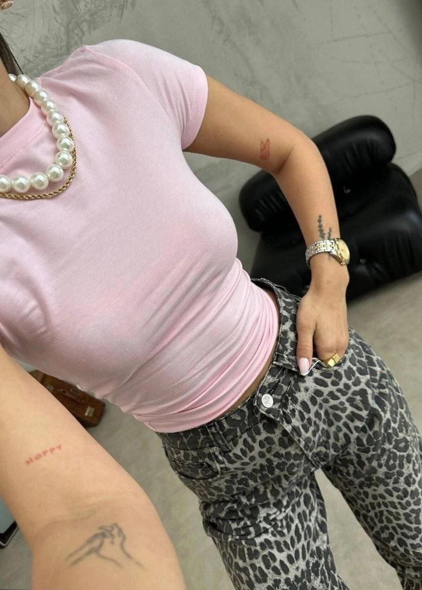 футболка женская,базовая женская футболка,футболка трикотажная,базовая футболка,футболка женская желтая